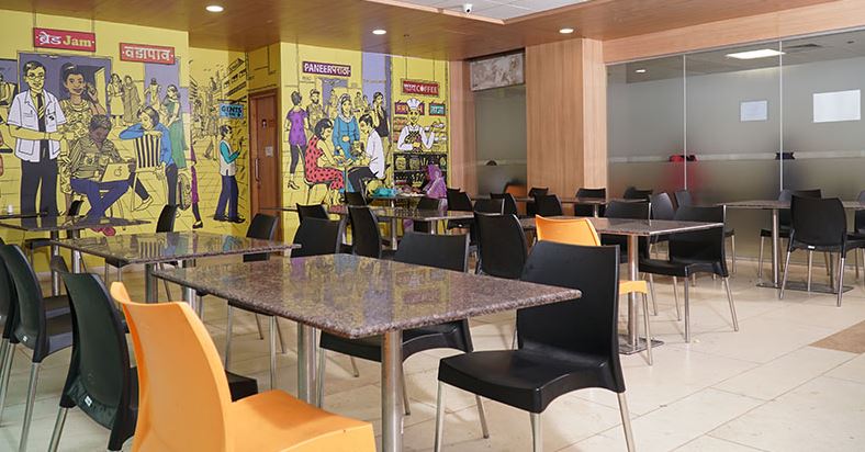 Symbiosis Medical College Cafeteria / Mess