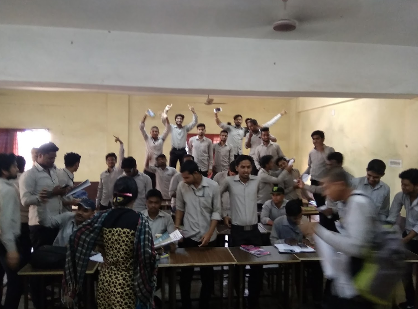 Synergy Institute of Technology Classroom