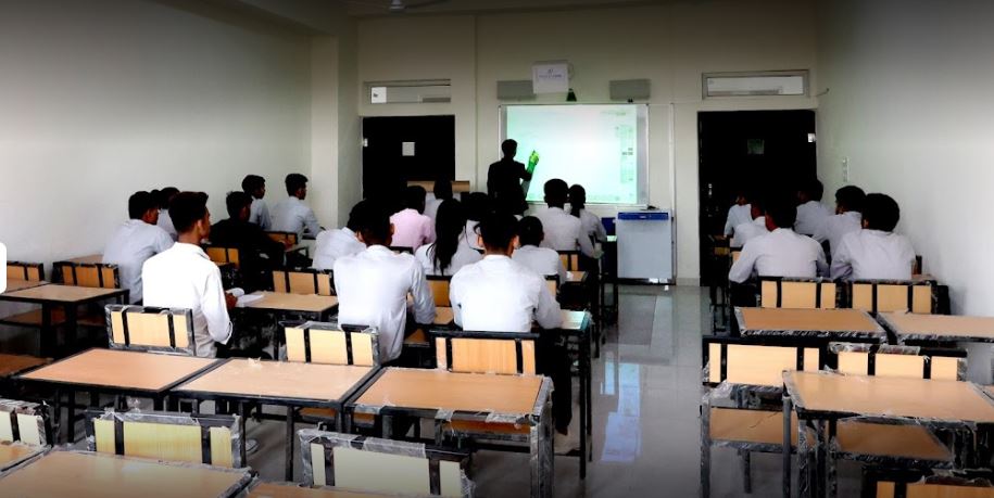 TC Business School Classroom(2)