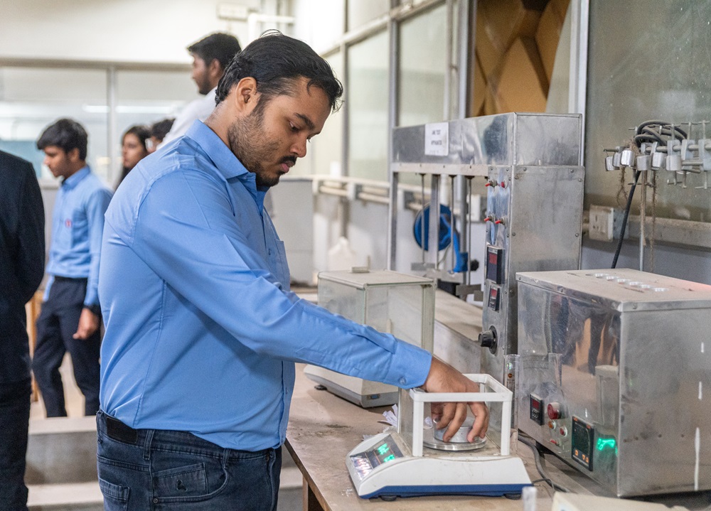 Techno India University Powered by Emversity Labs(4)