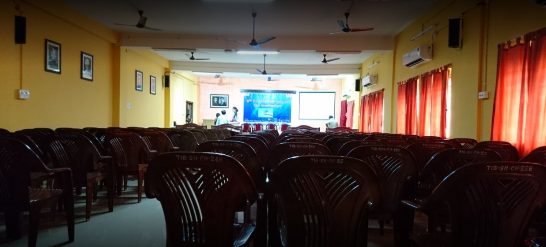 Techno International Batanagar Seminar hall