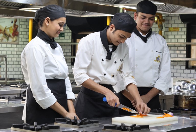 Thakur Institute of Hotel Management Campus Building(6)