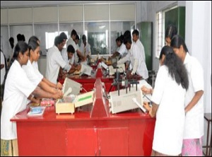 Thangavelu Engineering College Labs(2)