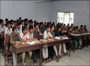 Thangavelu Engineering College Classroom