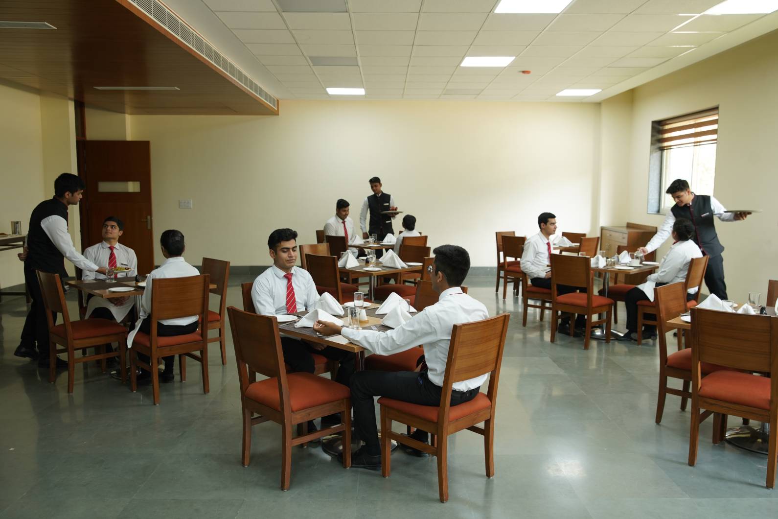 The Lalit Suri Hospitality School Labs(8)