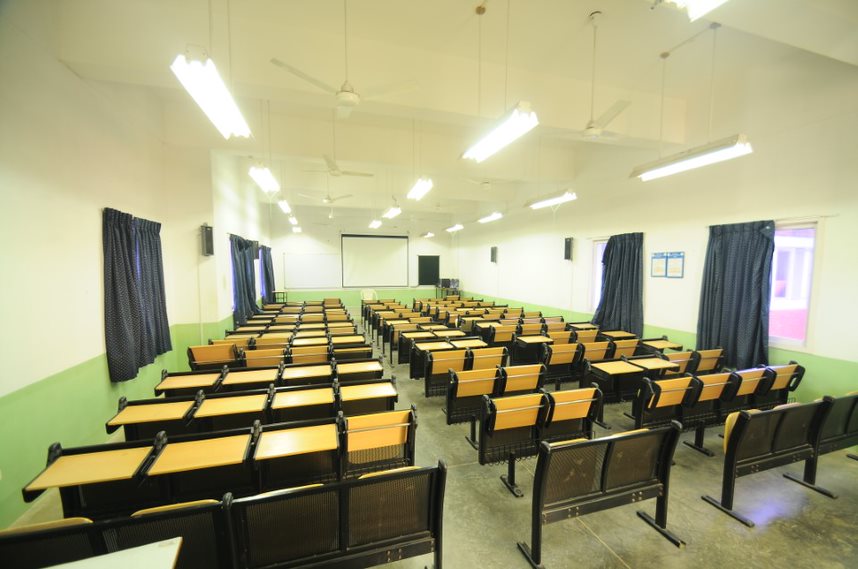 Thiagarajar School of Management Classroom(1)