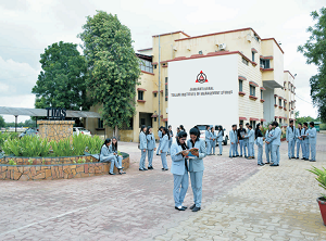 Tolani Motwane Institute of Management Studies Campus Building