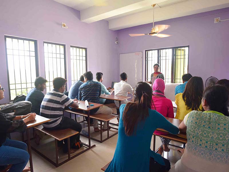 Trytoon Academy Classroom(2)