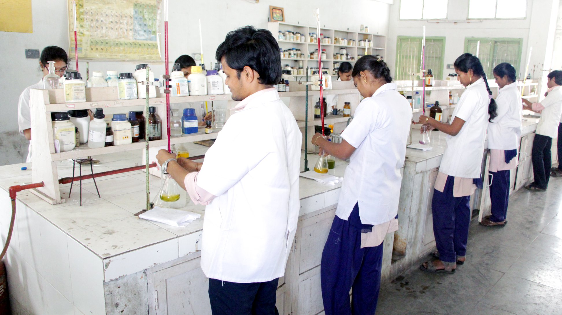 TSR and TBK Degree and PG College Labs