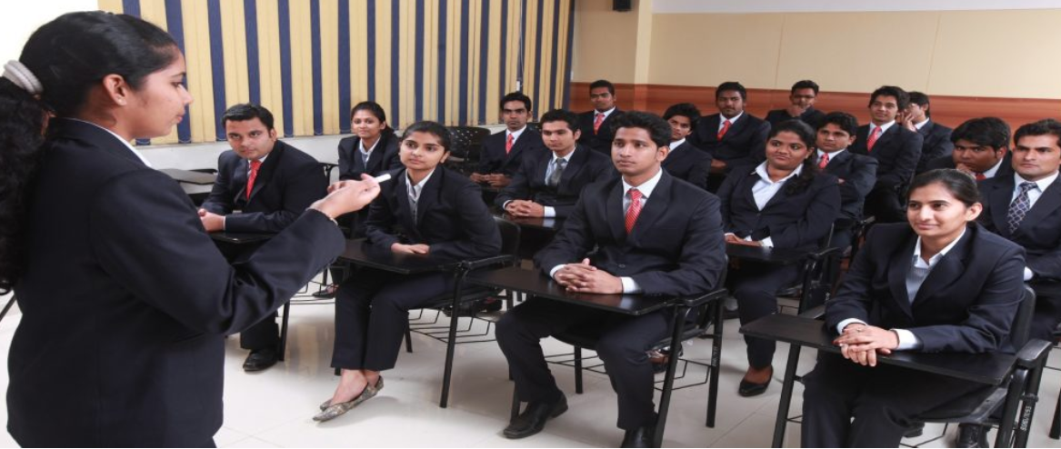 UKS Institute of Management Studies and Research Classroom