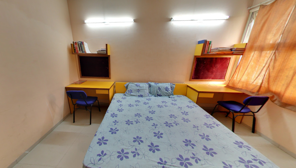 UWSL, Karnavati University Hostel Room