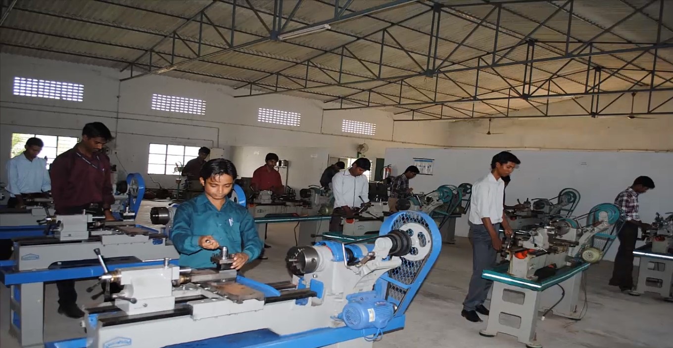 Vi Institute of Technology Labs(5)