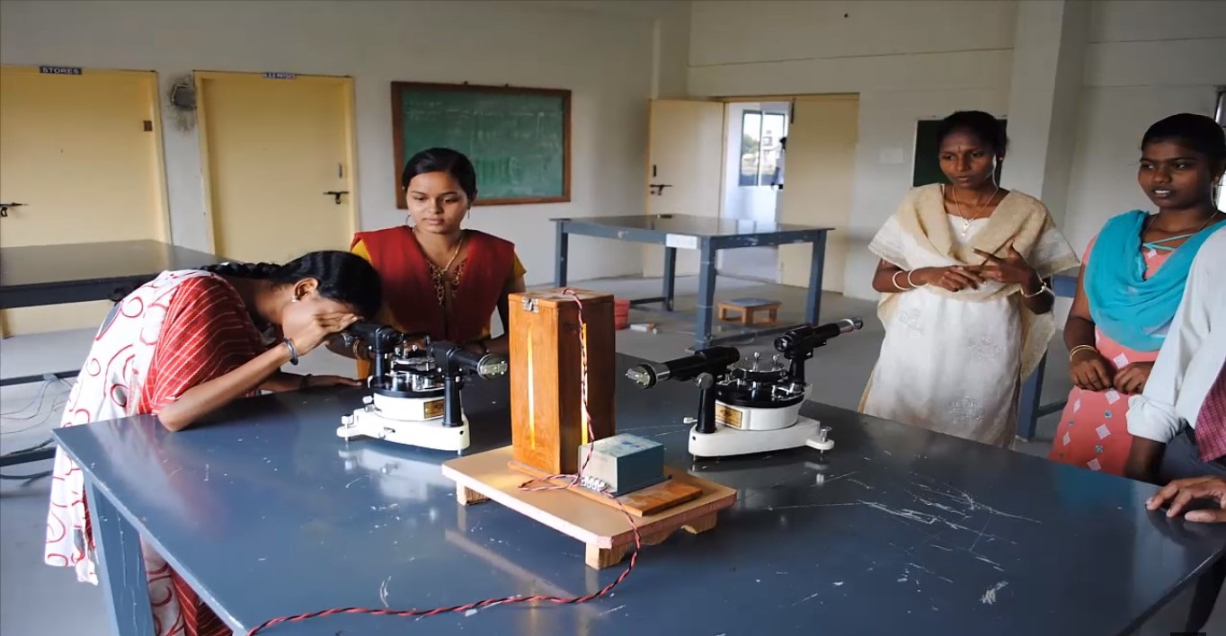 Vi Institute of Technology Labs(8)