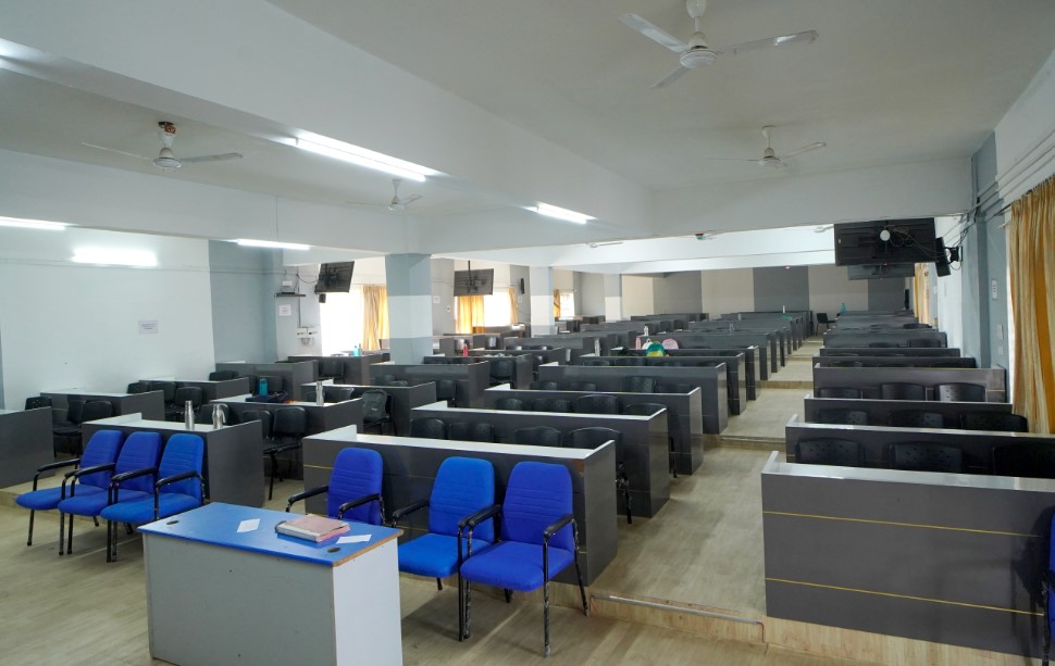 Vinayaka Mission's Research Foundation Campus Building(8)