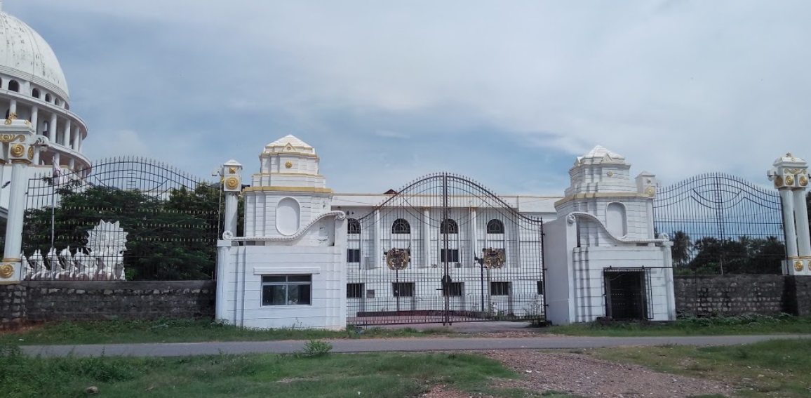 Vinayaka Mission's Research Foundation Entrance