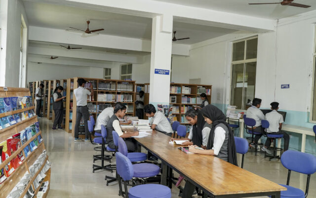 VISAT Arts and Science College Library