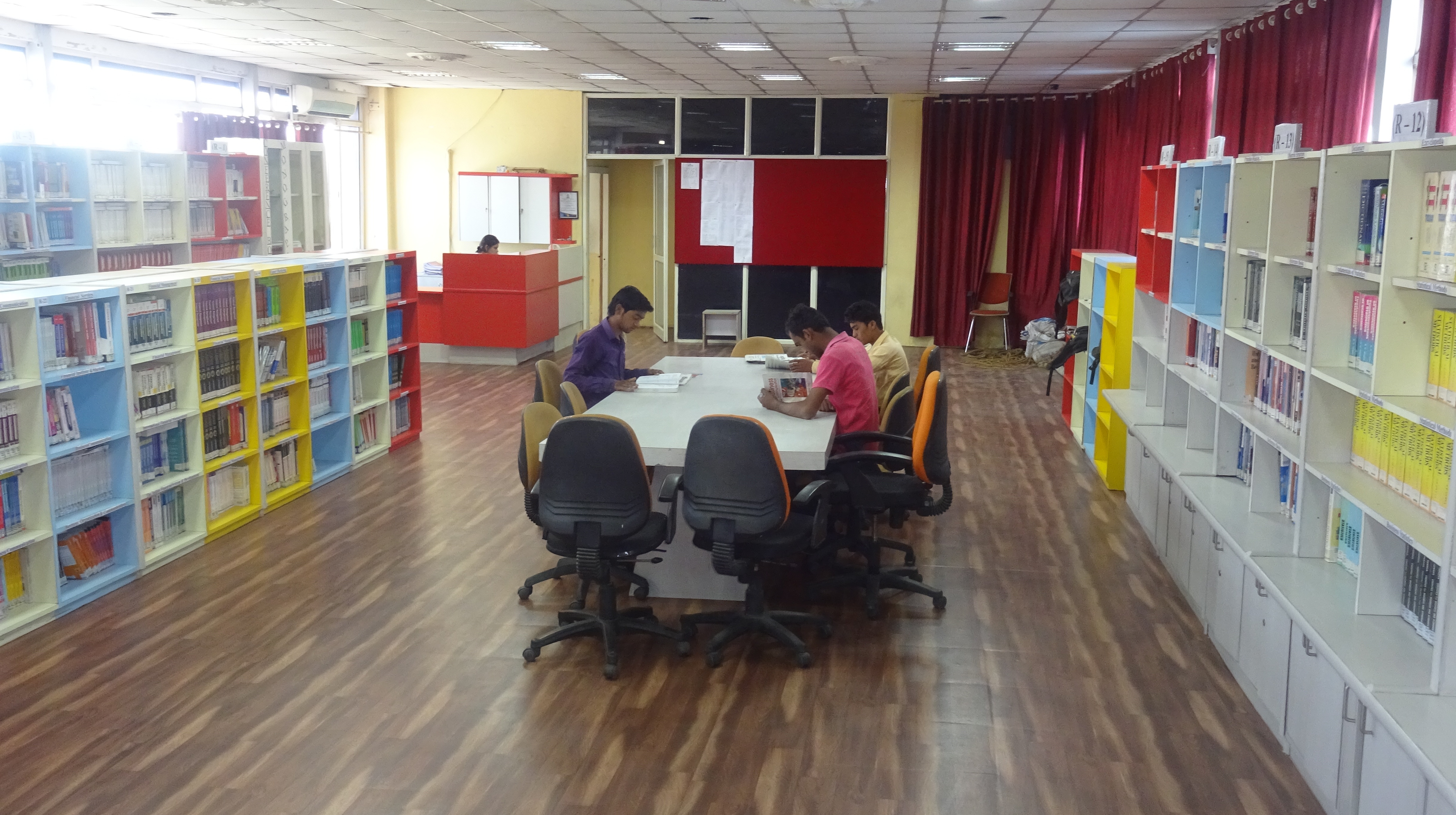 Vishisht School of Management Others(6)