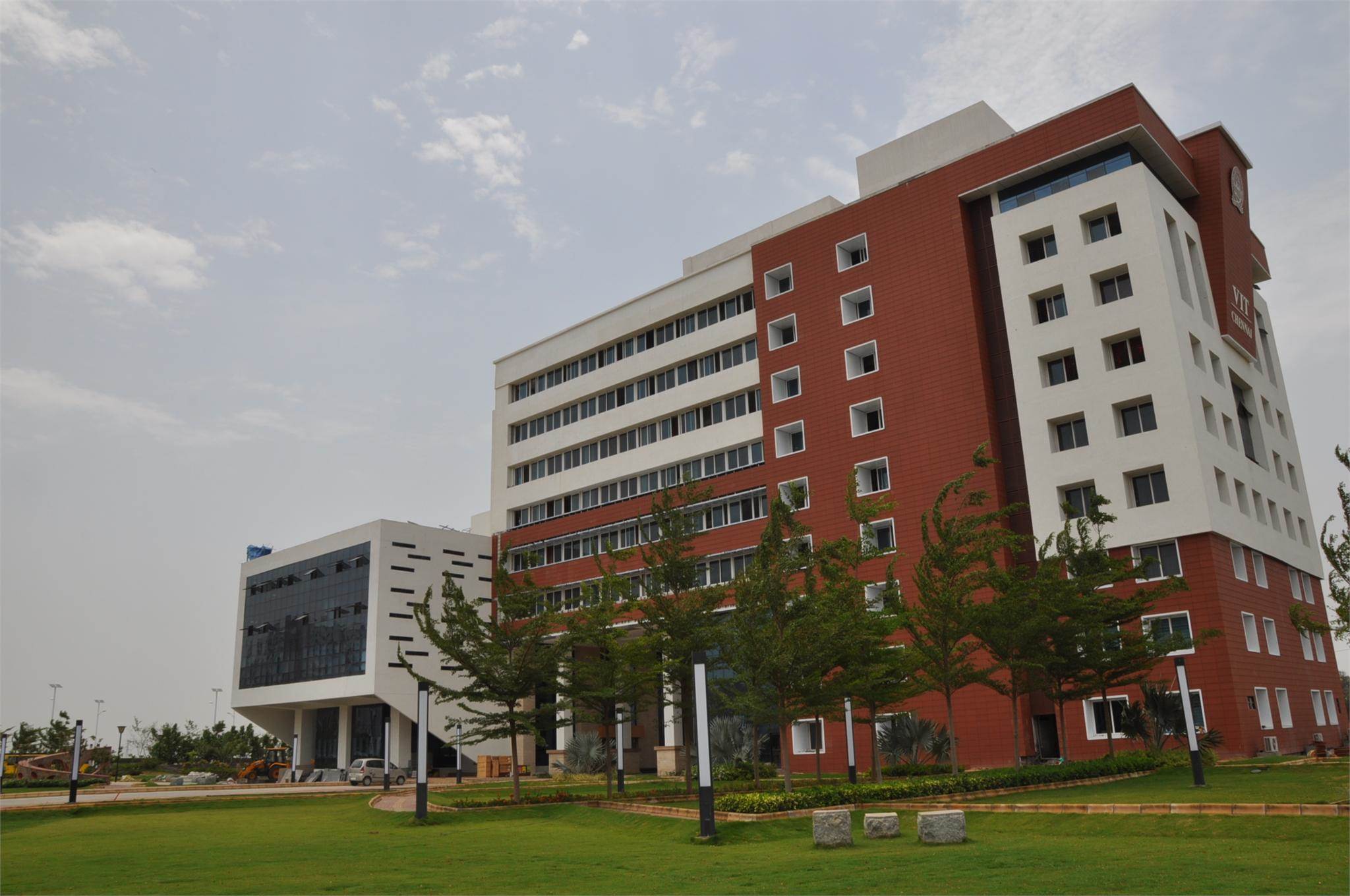 VIT Business School Chennai Campus Building(1)