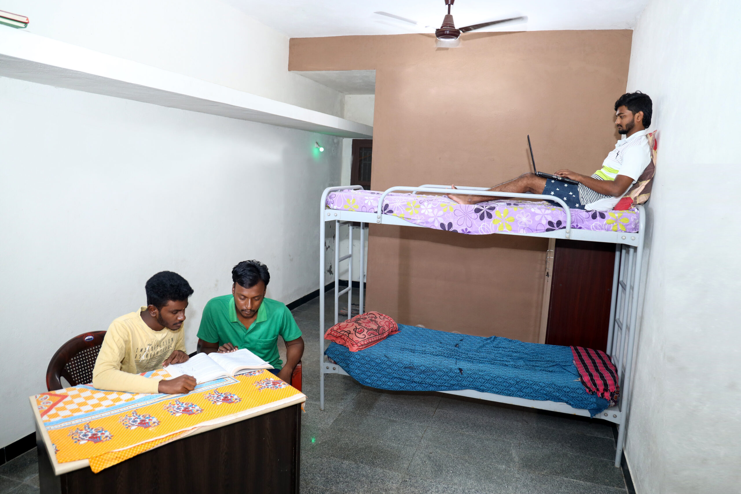 Vivekananda Institute of Management Studies Hostel Room