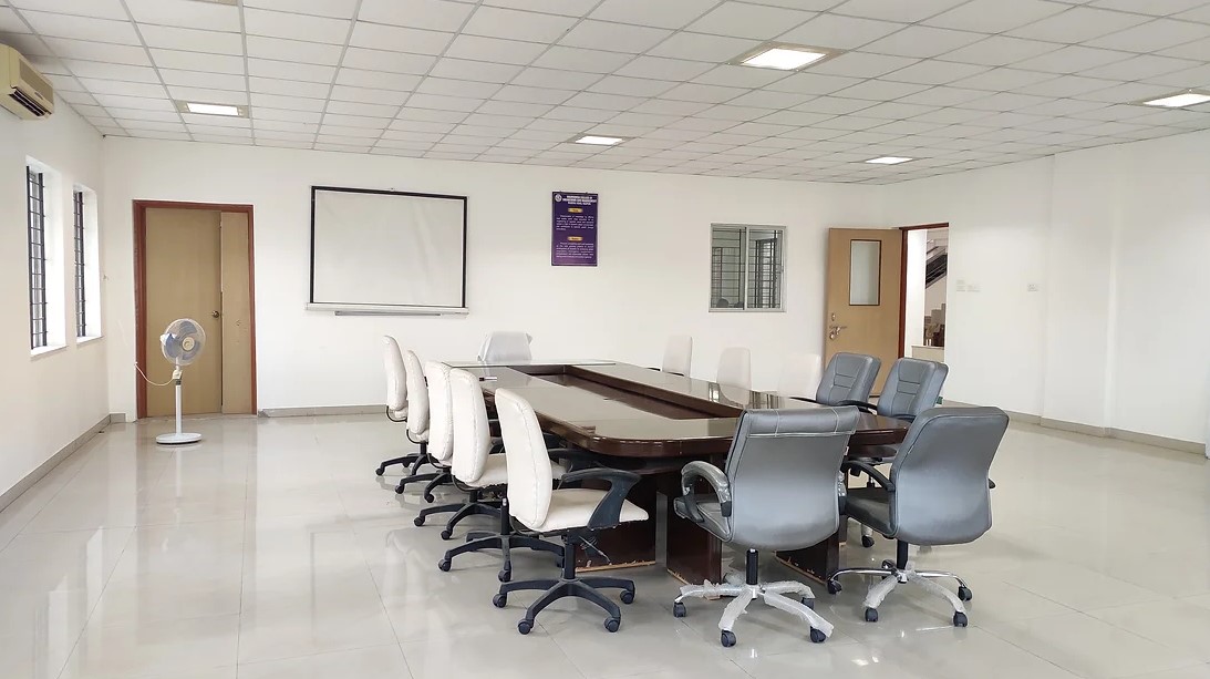 Wainganga College of Engineering and Management Conference Room