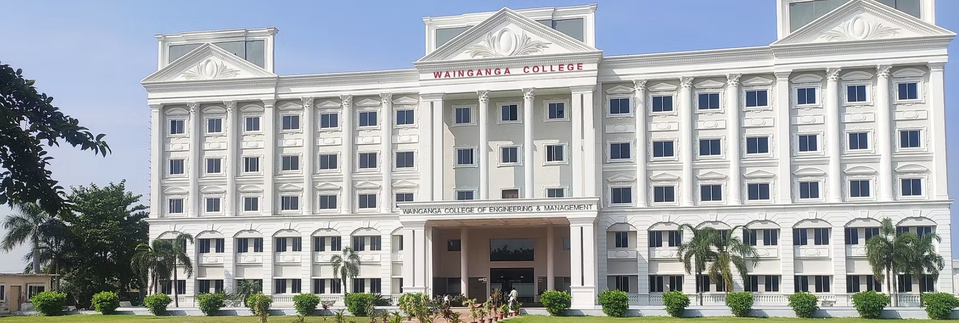 Wainganga College of Engineering and Management Campus Building(2)