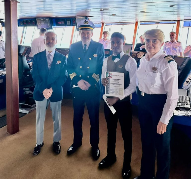 Worldwide Management Studies Others(7)