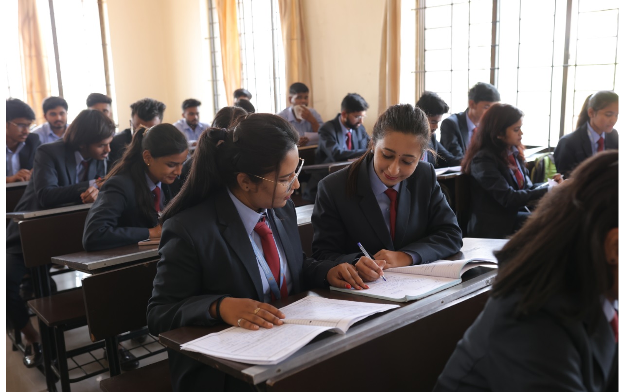 Yashwantrao Mohite Institute of Management Classroom
