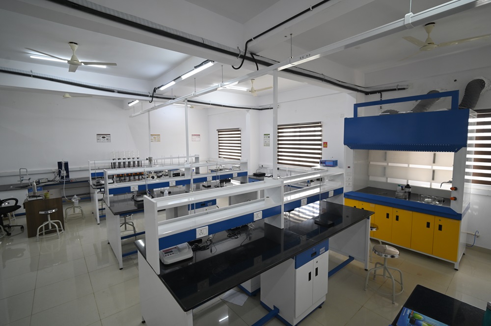 Yenepoya University Powered by Emversity Labs(2)