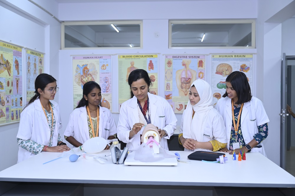 Yenepoya University Powered by Emversity Labs(4)