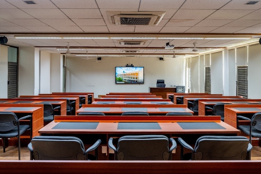 Adani Institute of Digital Technology Management Classroom(1)