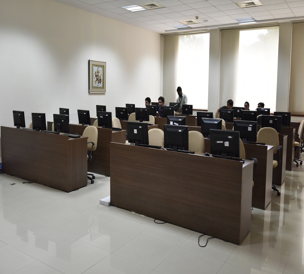 Adani University Labs(2)