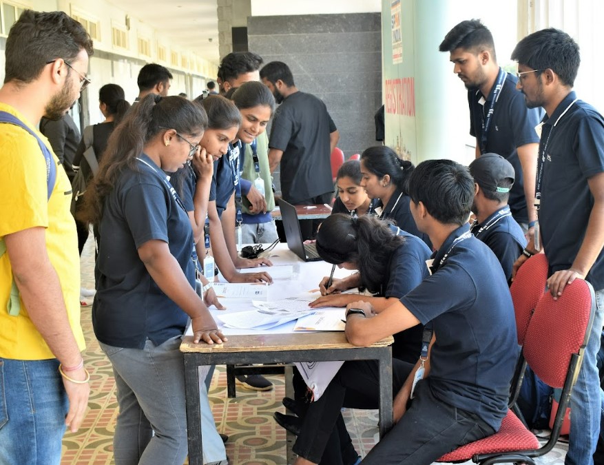 Administrative Management College Others(6)