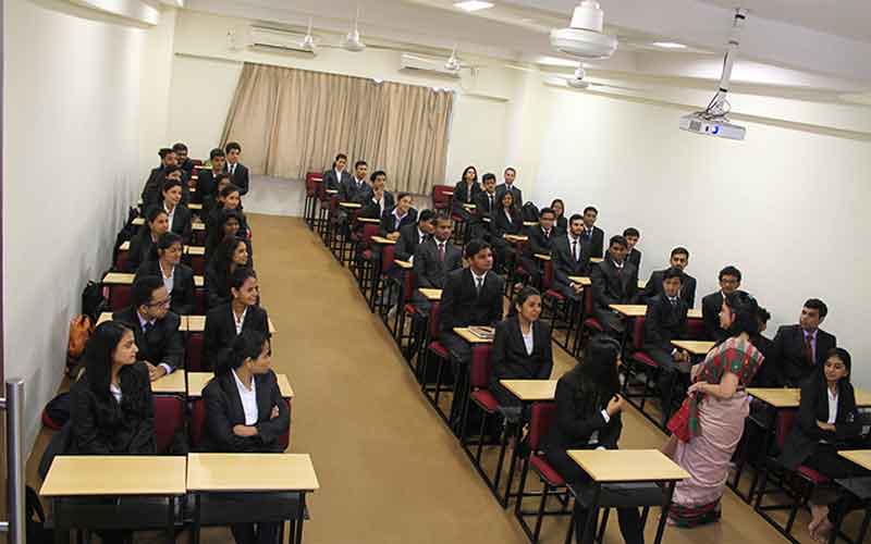Atharva Institute of Management Studies Classroom