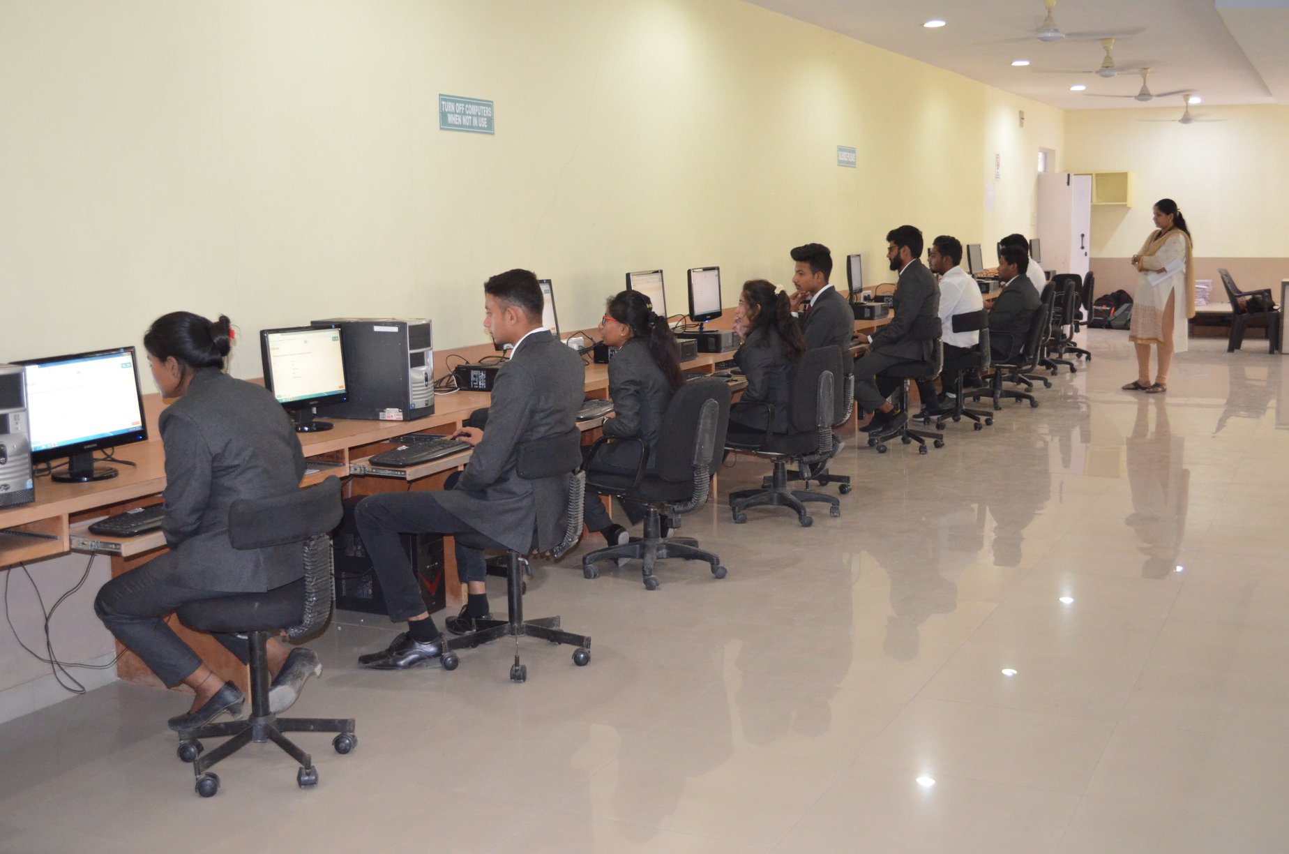 AIMS Institute of Management Studies Labs