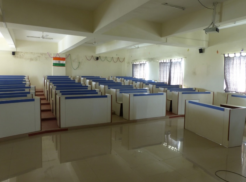 AIMS Institute of Management Studies Classroom(1)