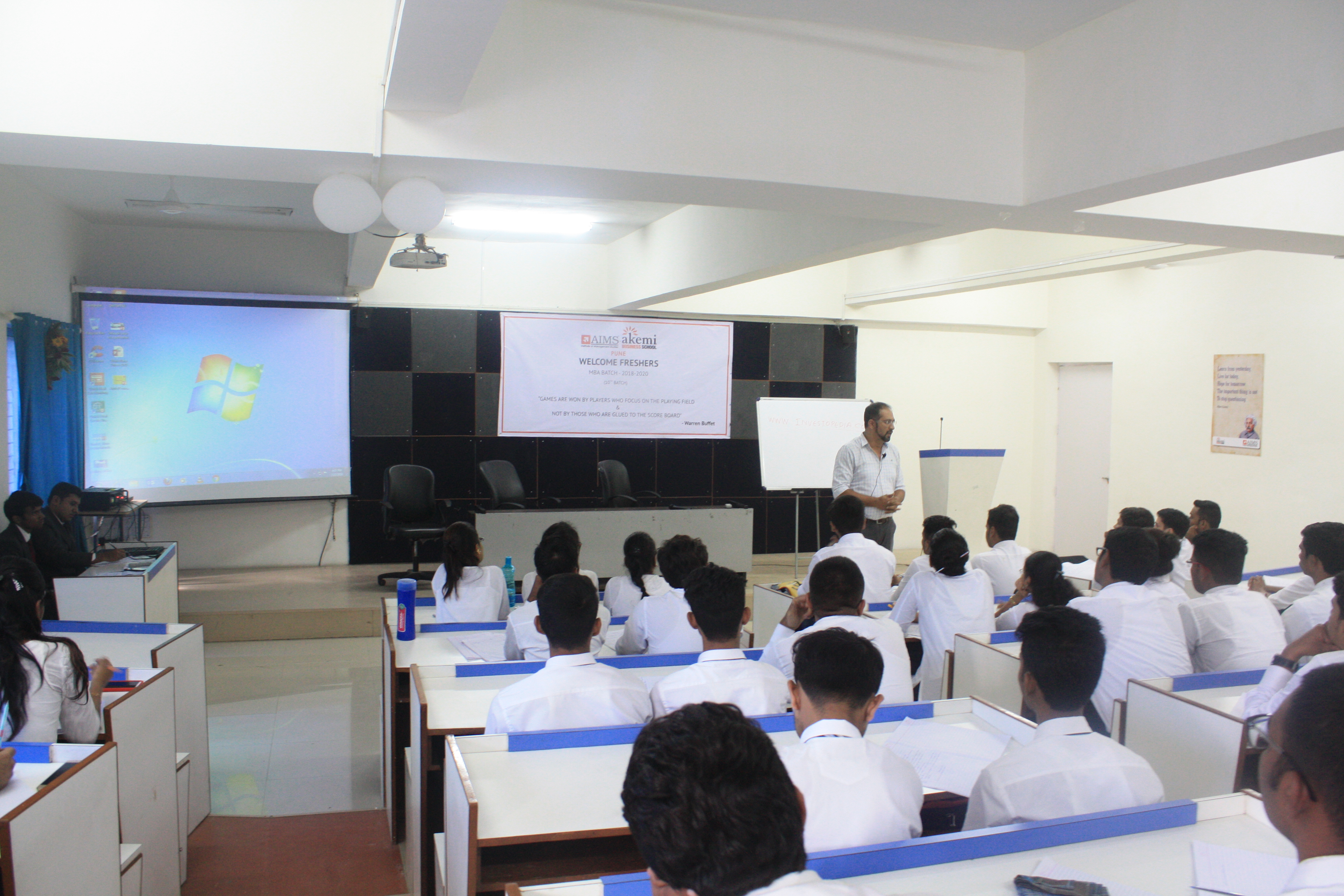 AIMS Institute of Management Studies Classroom(2)