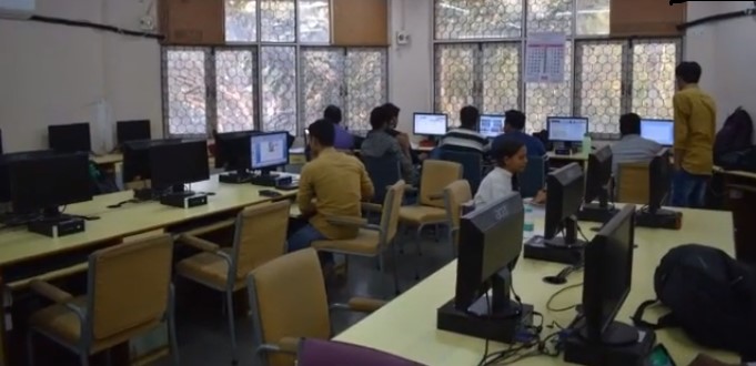 Alkesh Dinesh Mody Institute for Financial and Management Studies Labs