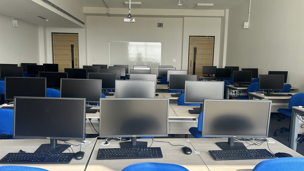 Amity University Bengaluru Labs(1)