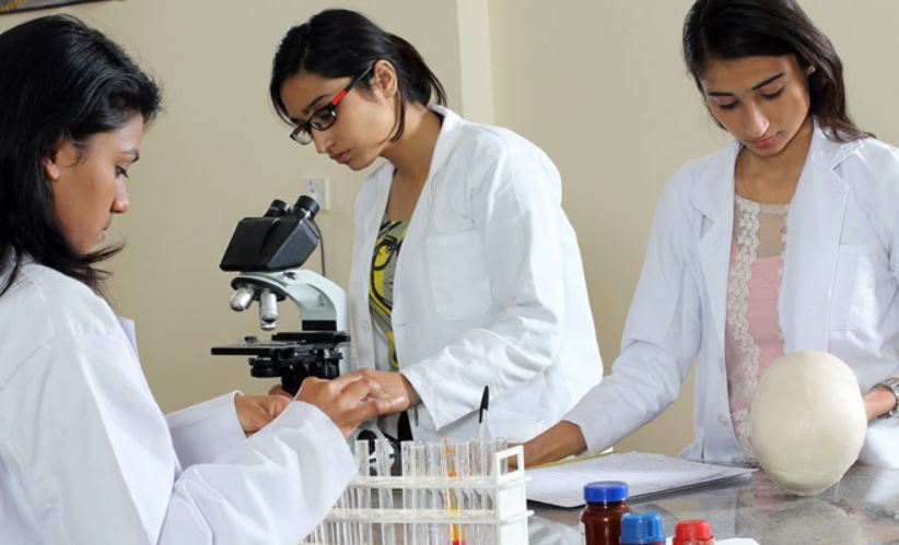 Amity University Gurugram Labs(1)