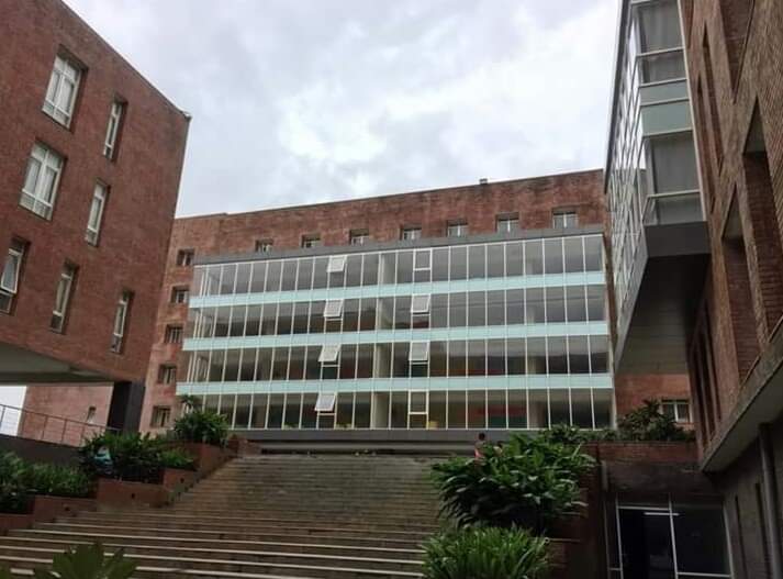 Amity University Mumbai Campus Building(2)
