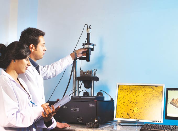 Amity Noida Labs(6)
