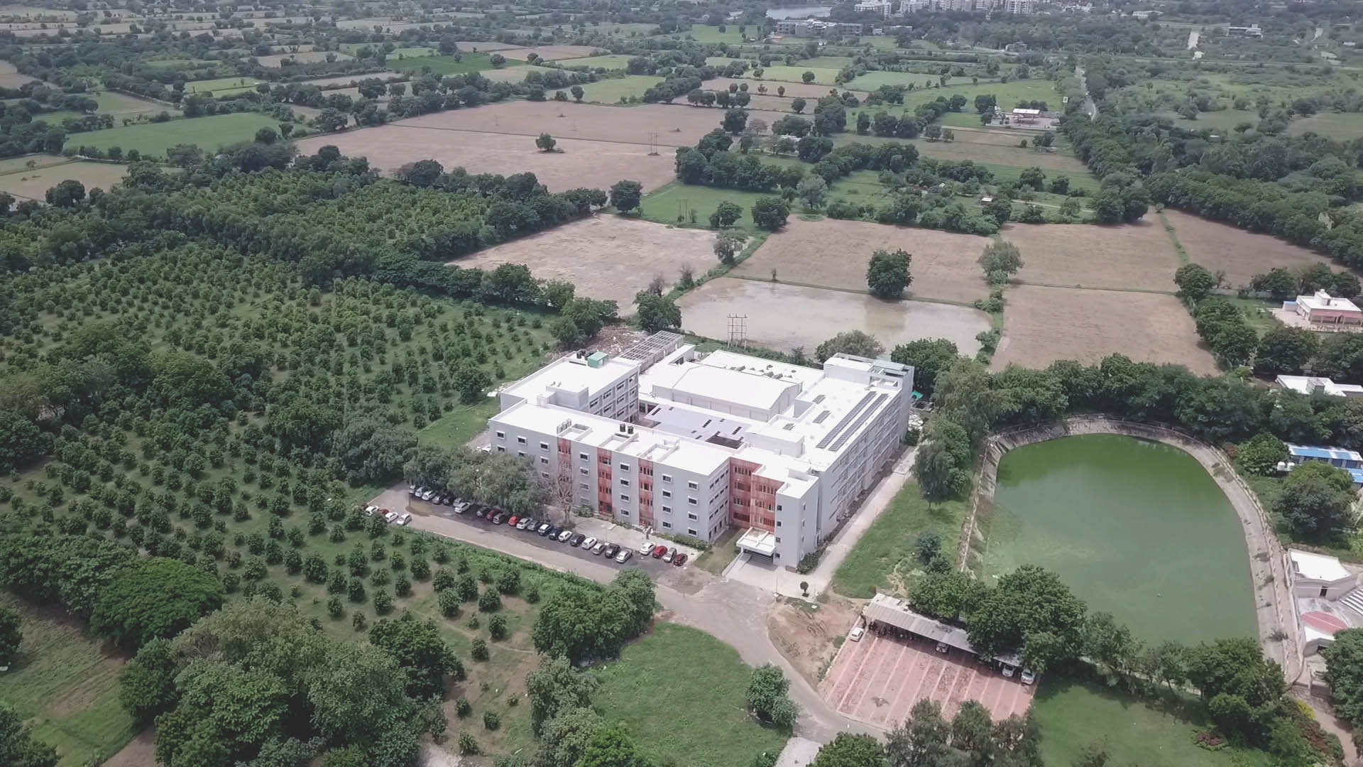 Anant University Ahmedabad Academic Block(3)