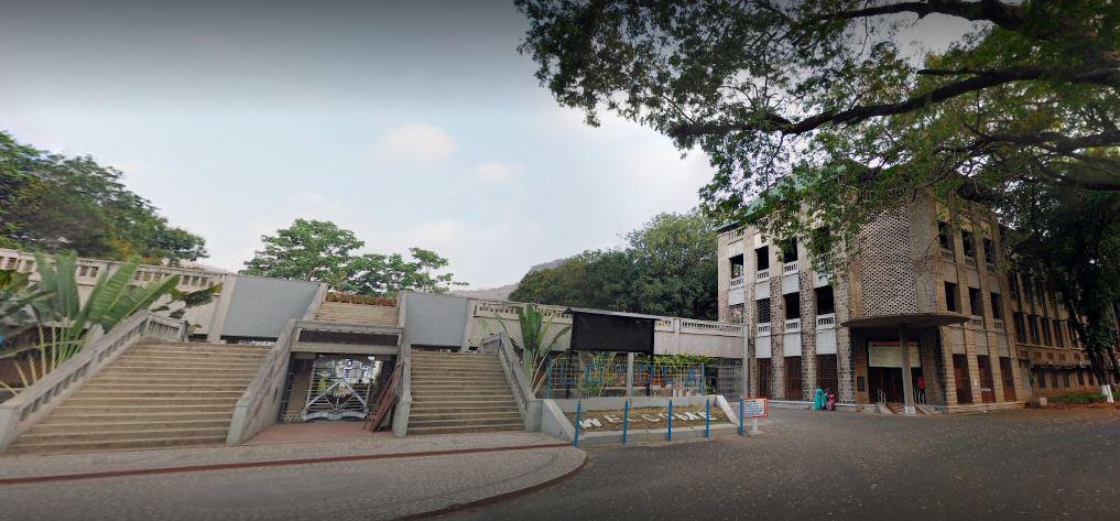 Andhra Loyola College Campus Building