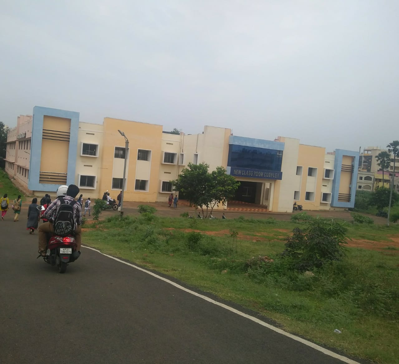 Andhra University Visakhapatnam Campus View(1)