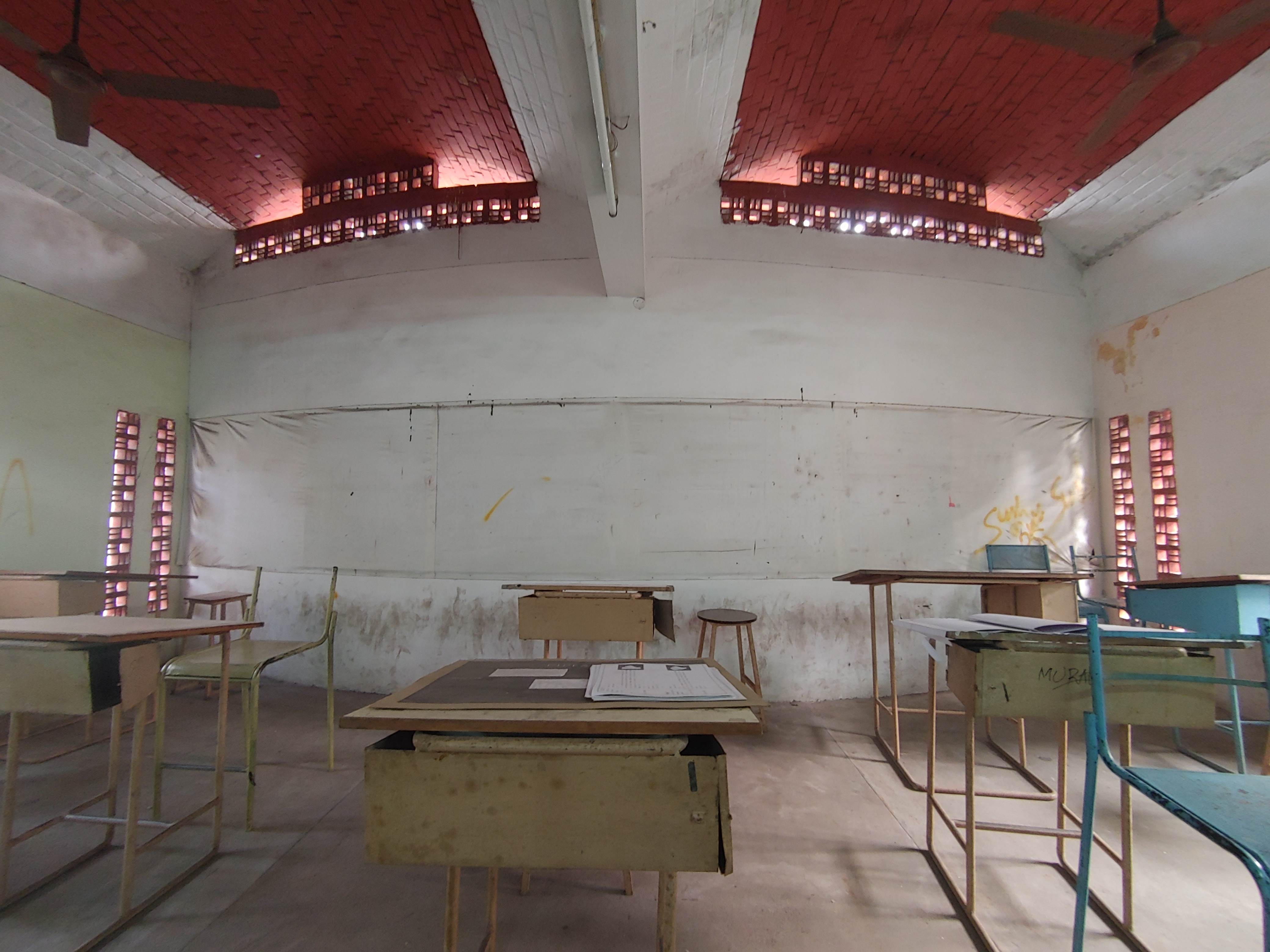 Andhra University Visakhapatnam Classroom(3)
