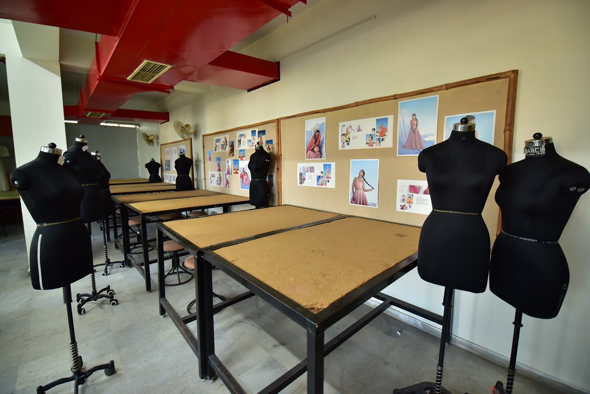 Arch College of Design and Business Labs(2)