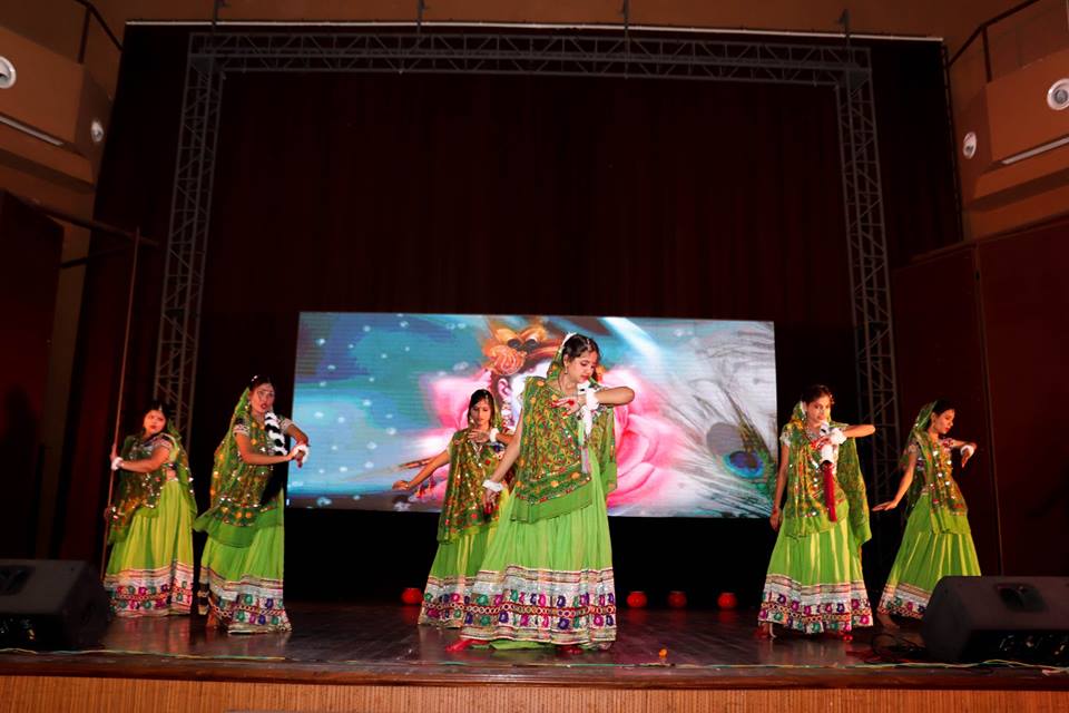 Arka Jain University Fest(3)