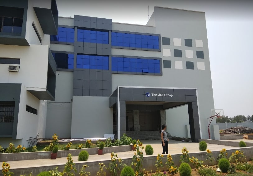 Arka Jain University Campus Building(1)