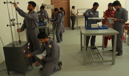Crescent College Labs(3)