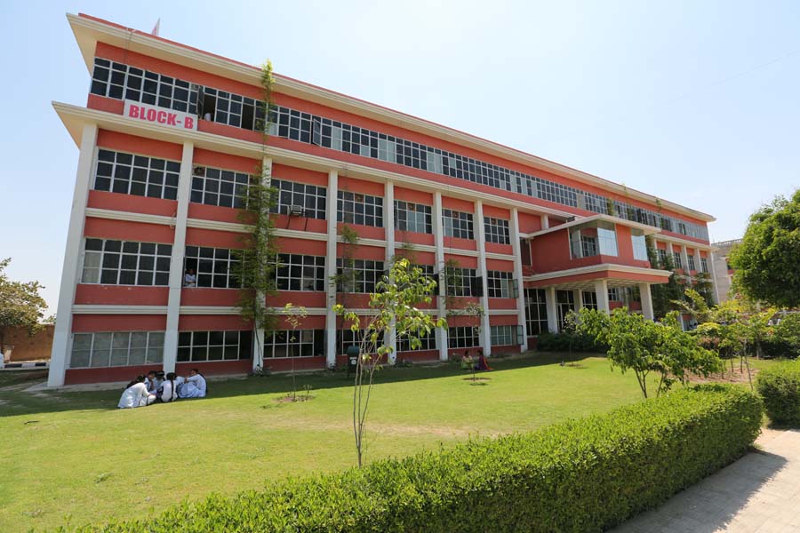 Baba Farid Group of Institutions Campus Building(2)